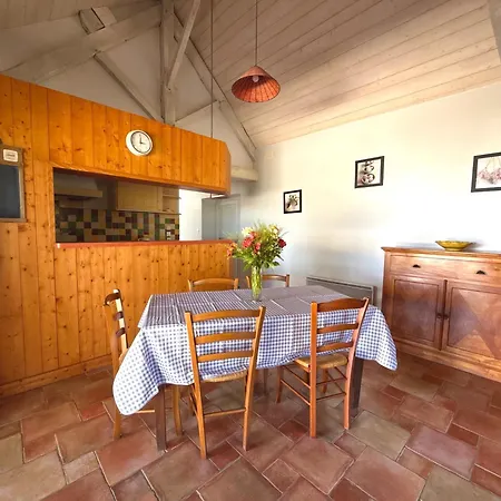à La Ferme Avec Piscine Couverte * Assais-les-Jumeaux